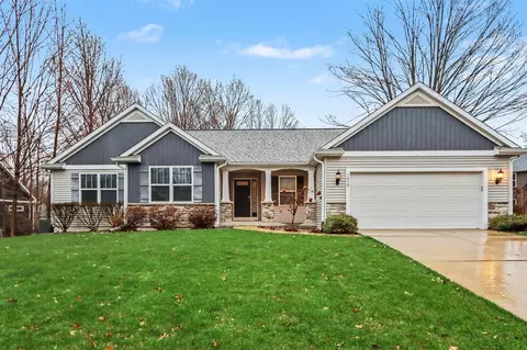 1070 Hawkins, Kalamazoo, MI 49009