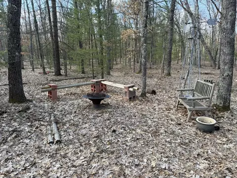 7363 Riverside, Manistee, MI 49660