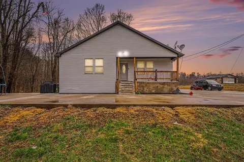 21556 59 12, Bangor, MI 49013