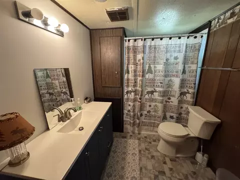 Bath - 5859 N Utter, Irons, MI 49644 photo 1 of 2