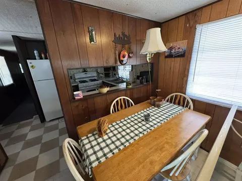 Dining - 5859 N Utter, Irons, MI 49644 photo 1 of 1