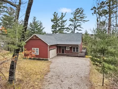 6274 Longbridge, Pentwater, MI 49449