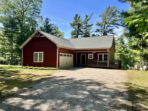 6274 Longbridge, Pentwater, MI 49449