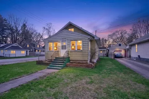 705 E Bird, Jackson, MI 49203