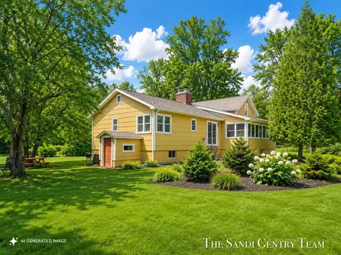 1111 2nd, Pentwater, MI 49449