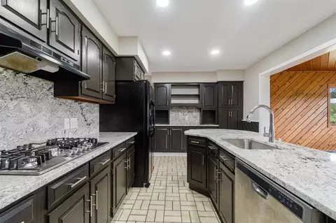 Kitchen - 2580 Litle, Parma, MI 49269 photo 6 of 13