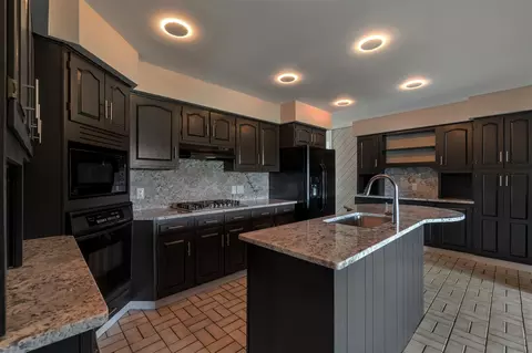 Kitchen - 2580 Litle, Parma, MI 49269 photo 5 of 13