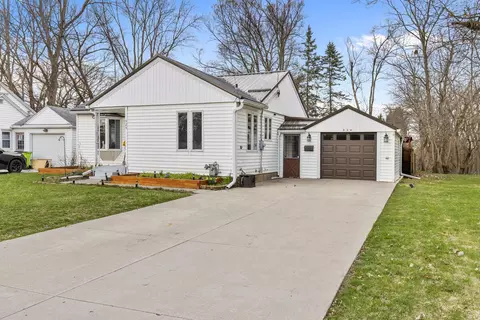 924 W Orange, Greenville, MI 48838