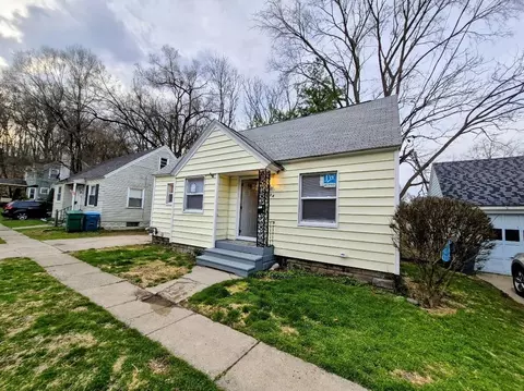 134 W Alcott, Kalamazoo, MI 49001