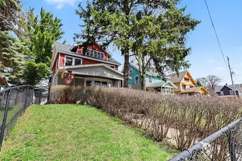 747 Prince, Grand Rapids, MI 49507