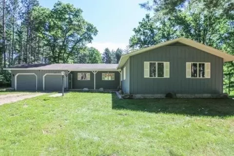 5842 220th, Morley, MI 49336