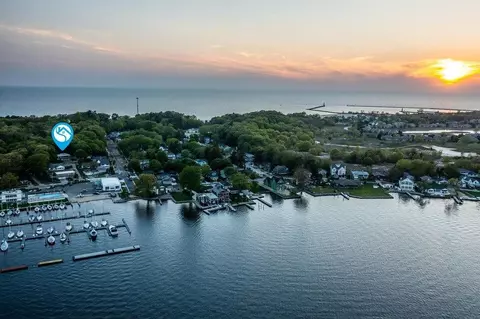 3229 Edgewater, Muskegon, MI 49441