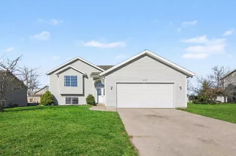 813 Valley, Fremont, MI 49412