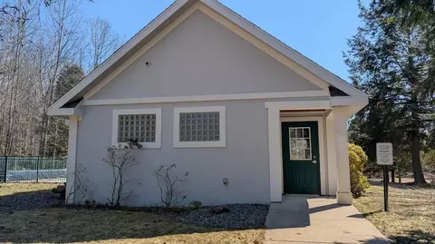 opal ridge, Onekama, MI 49675 photo 10