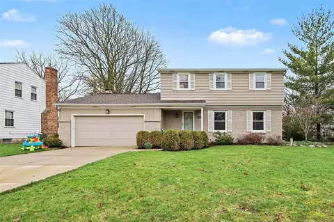 2211 Ridgewood, Grand Rapids, MI 49546
