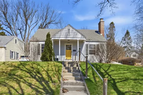 1102 Arborview, Ann Arbor, MI 48103