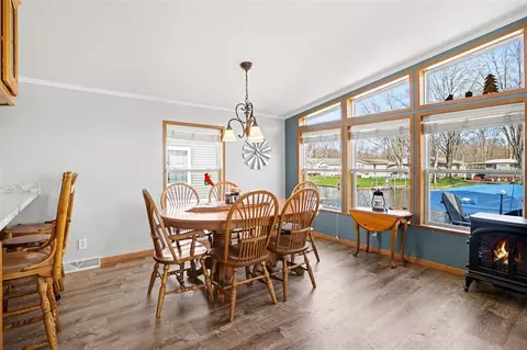 Dining - 574 Maple, Coldwater, MI 49036 photo 1 of 1