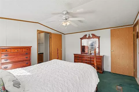 Bedroom - 572 Maple, Coldwater, MI 49036 photo 3 of 5