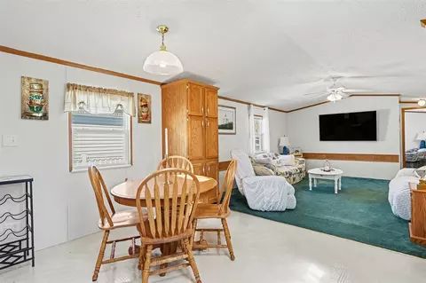 Dining - 572 Maple, Coldwater, MI 49036 photo 1 of 2