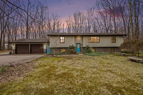 974 E 98th, Grant, MI 49327
