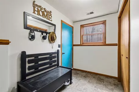 Entry Way - 974 E 98th, Grant, MI 49327 photo 1 of 1