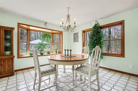 Dining - 974 E 98th, Grant, MI 49327 photo 1 of 2
