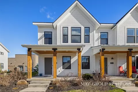 2523 Inverness, Grand Rapids, MI 49546