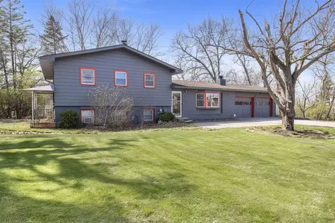 48103 Walnut, New Buffalo, MI 49117