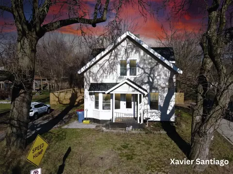 1128 Emerald, Grand Rapids, MI 49503