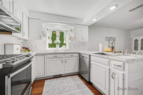 Kitchen - 7485 Ravine, Belding, MI 48809 photo 3 of 5