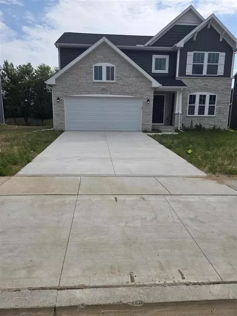 5601 Paxton, Portage, MI 49024