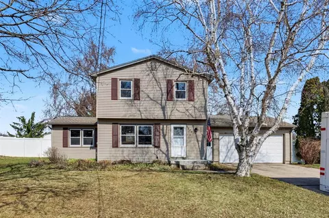 2707 Sandalwood, Grand Rapids, MI 49525