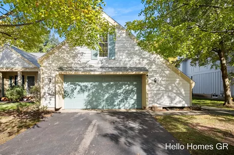 2317 Edington, Grand Rapids, MI 49508