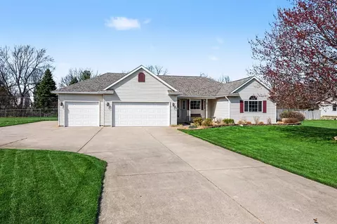 53126 Ridgeview, Paw Paw, MI 49079
