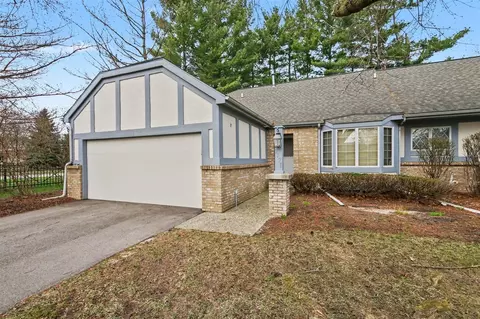 3171 Maple Villa #1, Grand Rapids, MI 49508