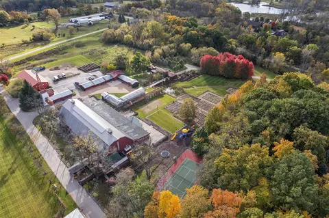 View/Area - 5200 Turtle Pt, Ann Arbor, MI 48105 photo 3 of 11