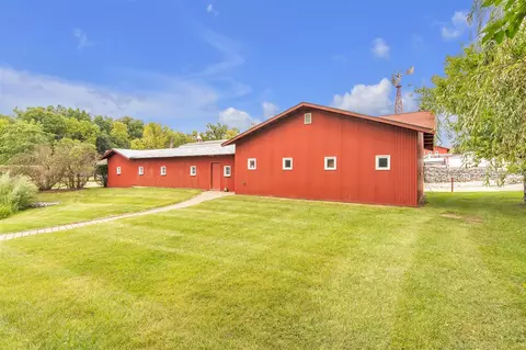 Exterior - 5200 Turtle Pt, Ann Arbor, MI 48105 photo 15 of 16