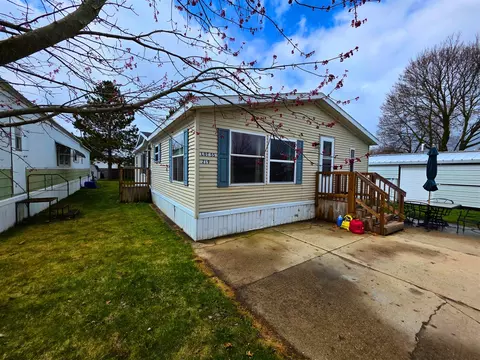 219 Circle, Fremont, MI 49412