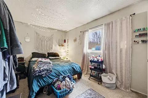 Bedroom - 3390 Harben, Jackson, MI 49203 photo 1 of 2