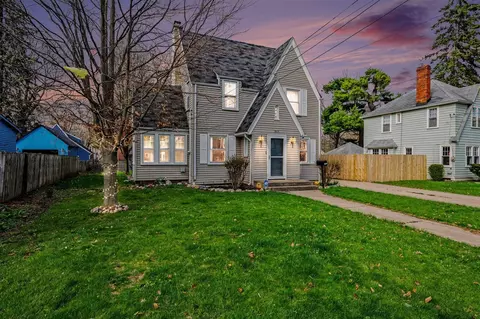 1103 Vassar, Kalamazoo, MI 49001