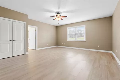 Bedroom - 6570 N 39th, Augusta, MI 49012 photo 8 of 8