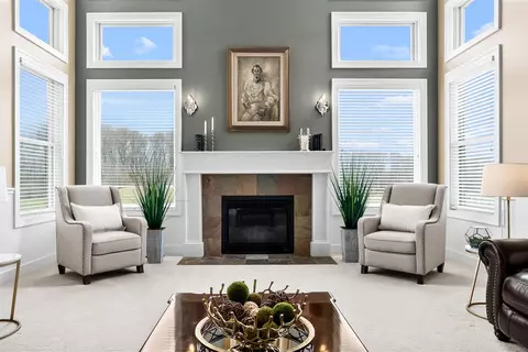 Living - 6570 N 39th, Augusta, MI 49012 photo 4 of 11