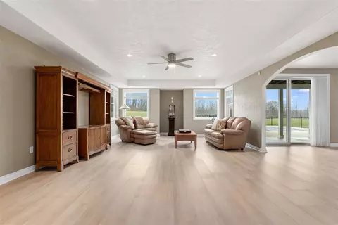 Living - 6570 N 39th, Augusta, MI 49012 photo 6 of 11