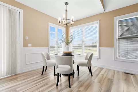 Dining - 6570 N 39th, Augusta, MI 49012 photo 1 of 3