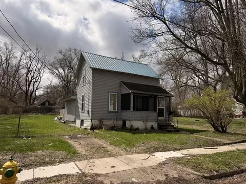 208 Emerson, Kalamazoo, MI 49001