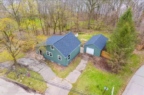 2356 Mount Olivet, Kalamazoo, MI 49004