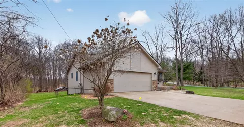 Exterior - 5135 Moscow, Spring Arbor, MI 49283 photo 3 of 17