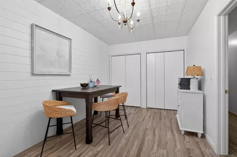 Dining - 5135 Moscow, Spring Arbor, MI 49283 photo 3 of 4