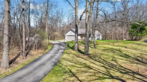 Exterior - 5135 Moscow, Spring Arbor, MI 49283 photo 2 of 17