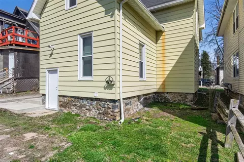 Exterior - 202 S West, Jackson, MI 49201 photo 5 of 7